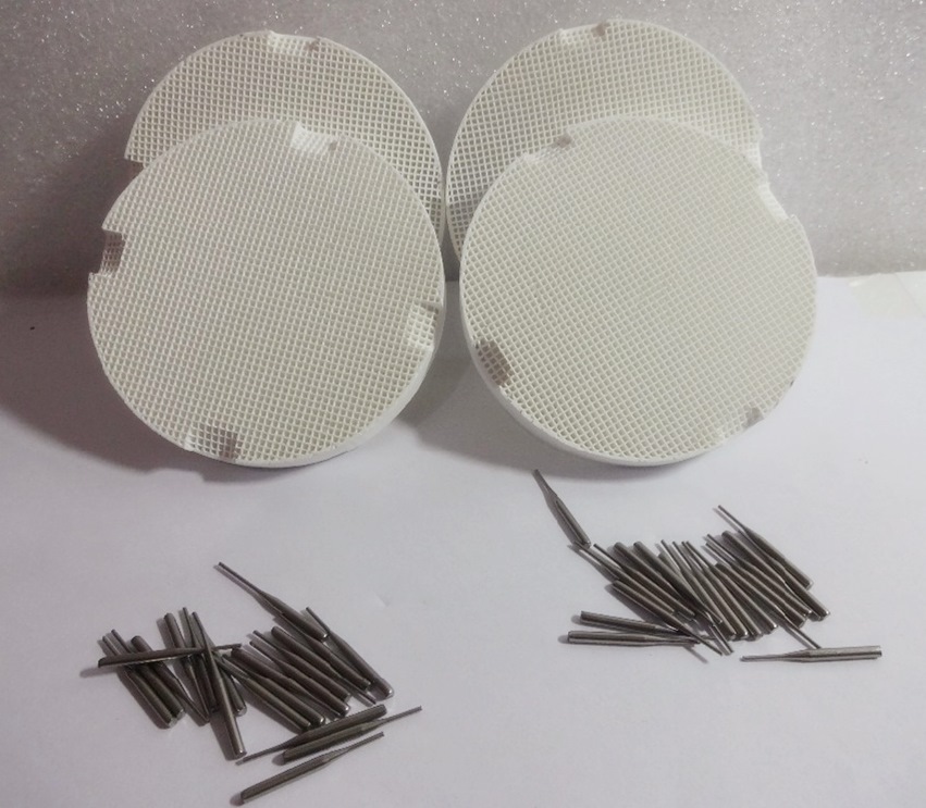 Porcelain pin dental firing tray Round & Metal Pin
