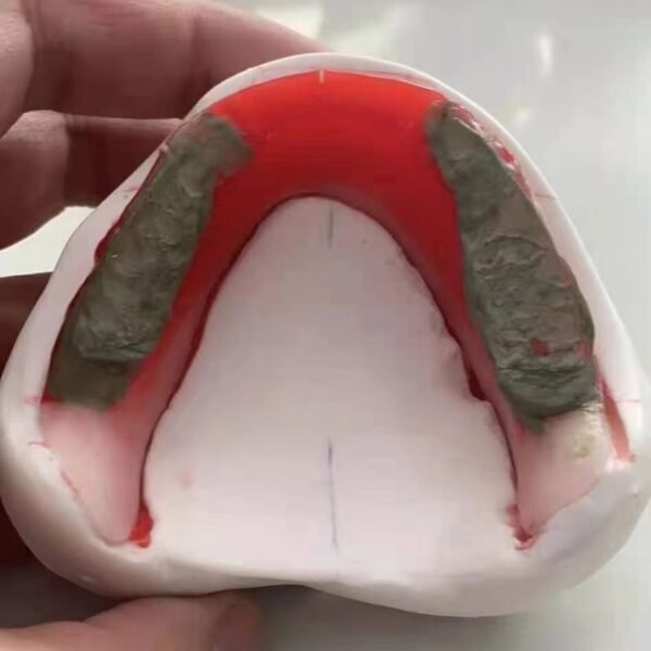Long-lasting deformation-resistant dental wax